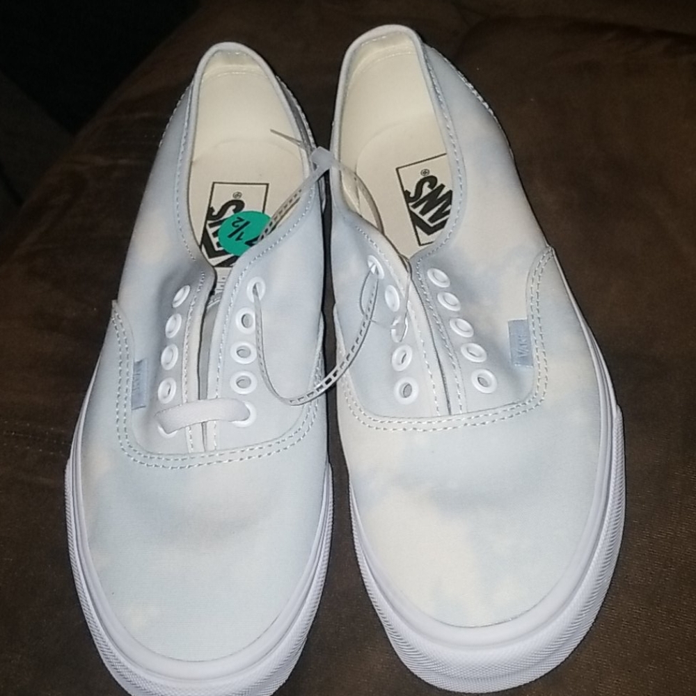 NWOT VANS SHOES